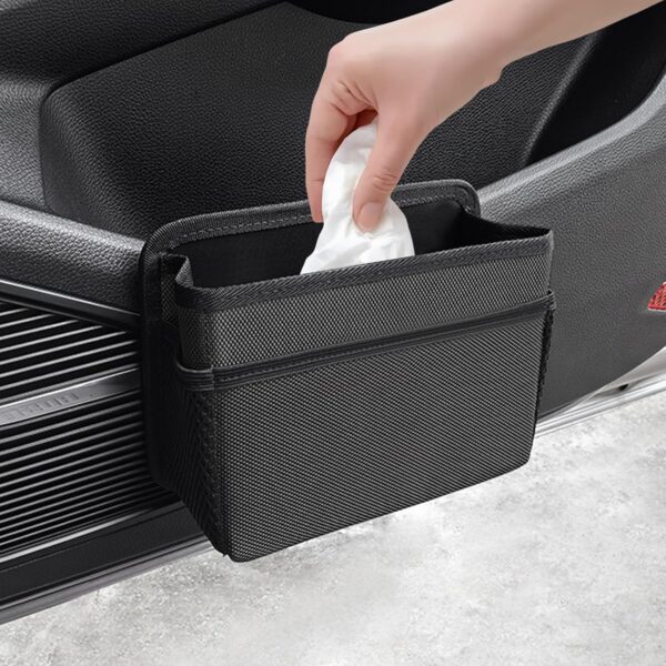 Mini Car Trash Can: Hanging, foldable car trash bin/essential car organizer